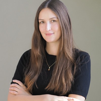 Maike Schmieding Head Shot