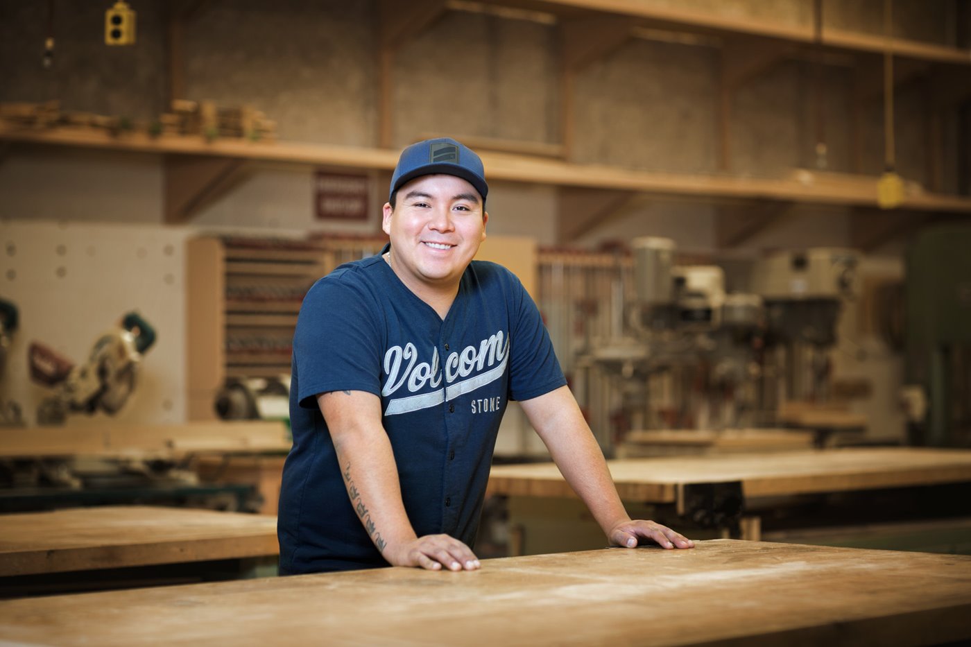 Apprenticeship student in lab