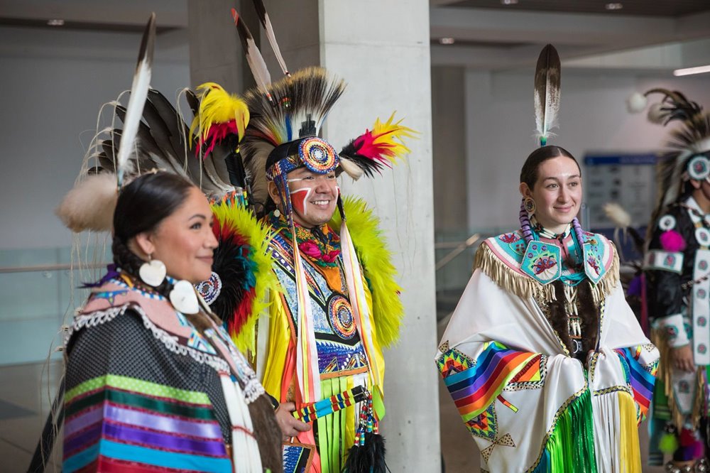 Teamwork Indigenous Indigenous Partnerships & Engagement - NAIT