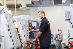 in-person lab tours: computer engineering technology -... Non-Destructive Testing Courses - NAIT