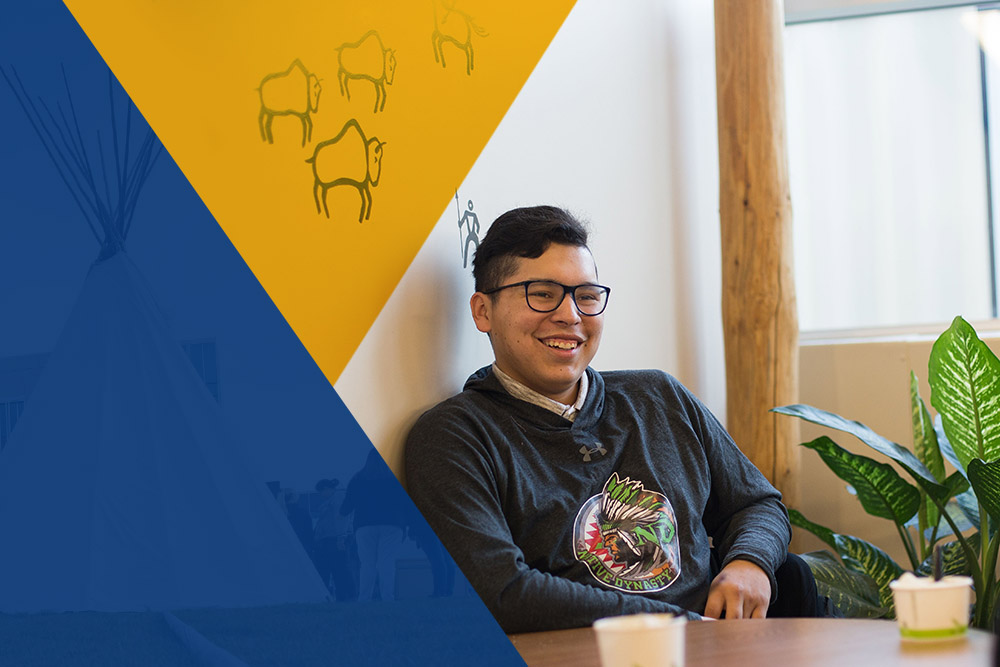 Photo of student in the Nisohkamatotan Centre 